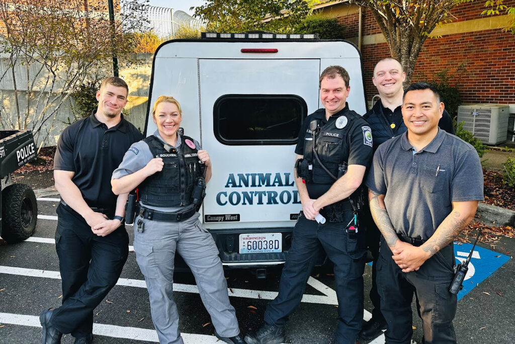 Bothell Pet Vaccine Clinic October 13, 2022